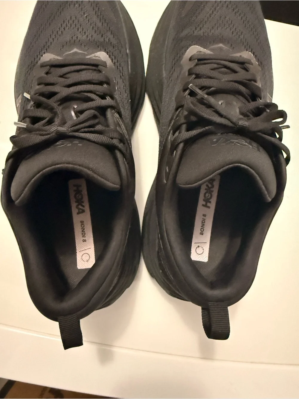 Hoka Bondi 8 Men's 9.5 All-Black Athletic Running Shoes